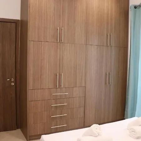 Apollo 2 Bd Jacuzzi Suite 雅典 Exterior photo