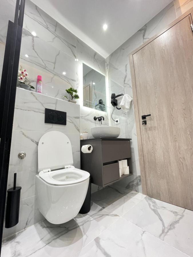Apollo 2 Bd Jacuzzi Apartment Athens