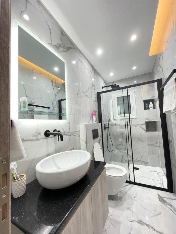 Apollo 2 Bd Jacuzzi * Athens